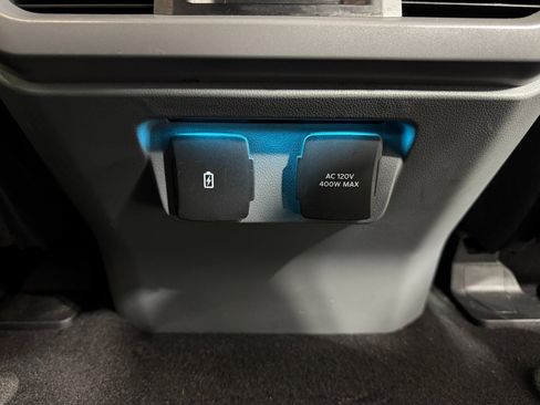 Used 2024 Ford F150 XLT w/ Equipment Group 302A MID image 38