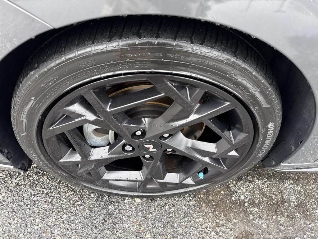 Used 2024 Hyundai Elantra N Line FWD image 11