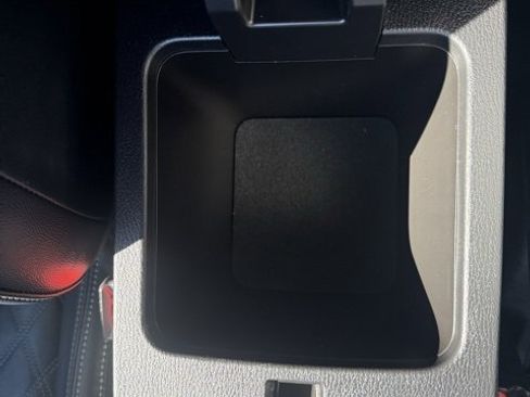 Used 2024 Mitsubishi Outlander SEL image 31