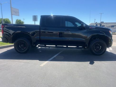 Used 2023 Chevrolet Silverado 1500 LT Trail Boss w/ LT Trail Boss Premium Package image 10