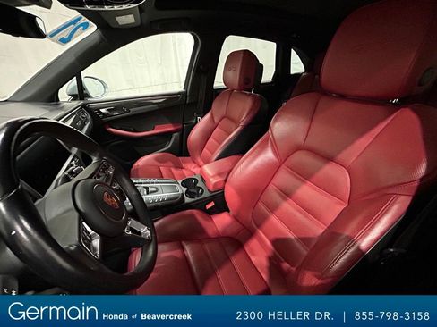 Used 2021 Porsche Macan GTS image 26