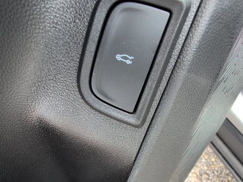 New 2026 GMC Terrain Elevation w/ Elevation Premium Package image 17