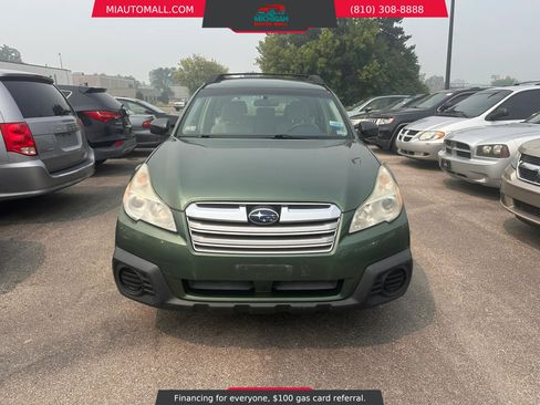 Used 2013 Subaru Outback 2.5i AWD/4WD image 3