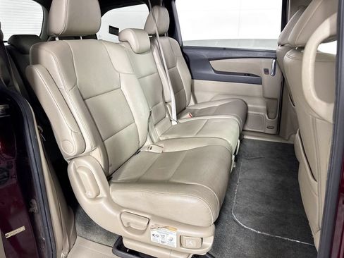 Used 2016 Honda Odyssey EX-L image 31