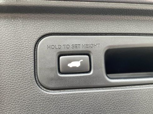 Certified 2023 Honda Pilot EX-L image 49