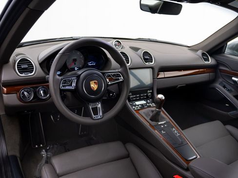 Certified 2025 Porsche 718 Cayman S image 11