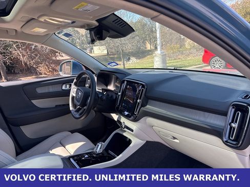 Certified 2023 Volvo XC40 B5 Plus w/ Driver Assist Package image 15