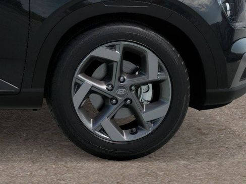 Used 2025 Hyundai Venue SEL image 8