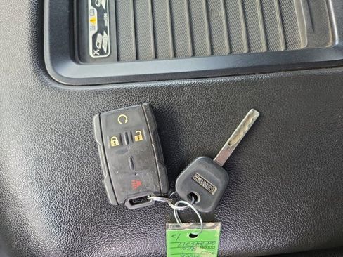 Used 2016 GMC Sierra 2500 SLE image 35