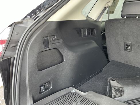 Used 2024 Ford Edge SEL w/ Convenience Package image 21