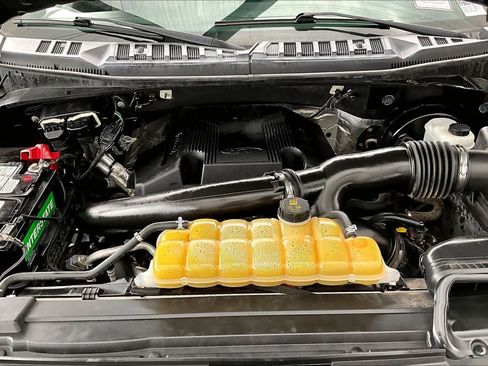 Used 2019 Ford F150 XLT w/ Equipment Group 302A Luxury RWD image 31