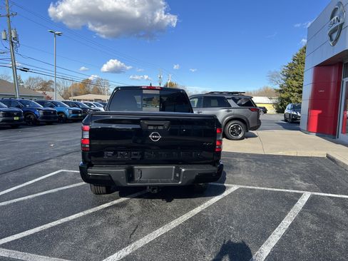 New 2026 Nissan Frontier SV w/ SV Convenience Package image 6