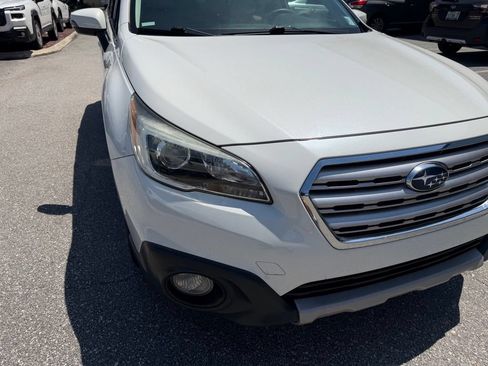 Used 2017 Subaru Outback 2.5i Limited w/ Popular Package #5 AWD/4WD image 15