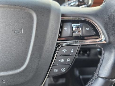 Used 2024 Lincoln Navigator Reserve AWD/4WD image 28