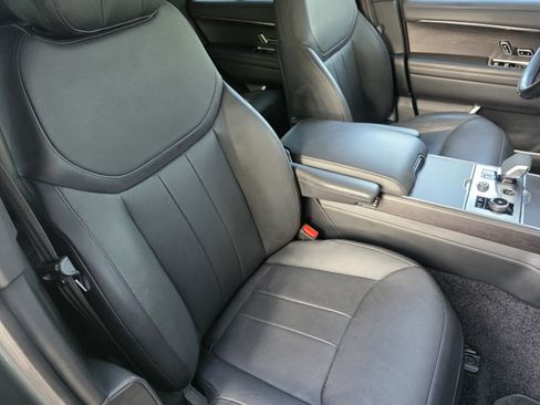 Certified 2023 Land Rover Range Rover SE AWD/4WD image 26