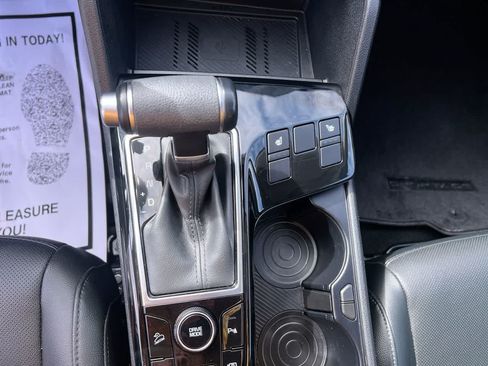 Certified 2025 Kia Sportage EX FWD image 20