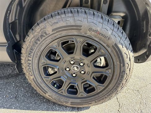 Used 2025 Ford Bronco Sport Badlands image 19