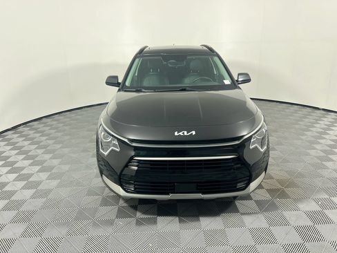 Certified 2025 Kia Niro EX Touring FWD image 10