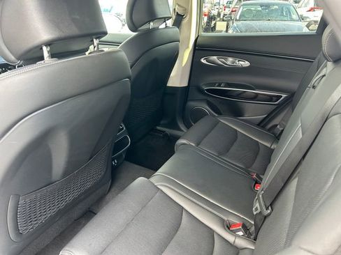 Used 2025 Genesis GV70 2.5T image 31