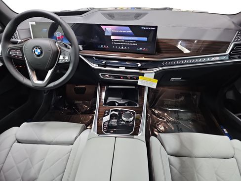 New 2026 BMW X5 xDrive40i image 9