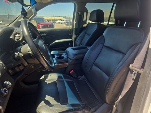 Used 2019 Chevrolet Tahoe LT AWD/4WD image 15