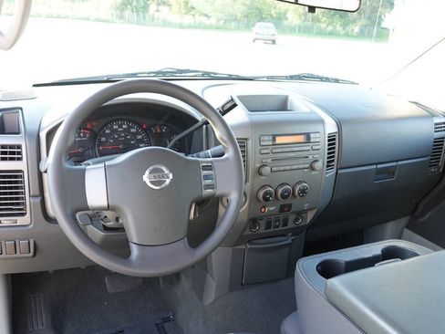 Used 2004 Nissan Titan XE w/ (PRF) Preferred Pkg AWD/4WD image 72