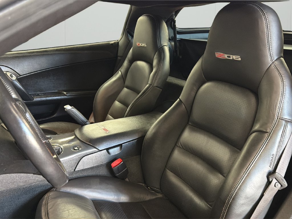 Used 2008 Chevrolet Corvette Z06 w/ Preferred Equipment Group RWD image 13