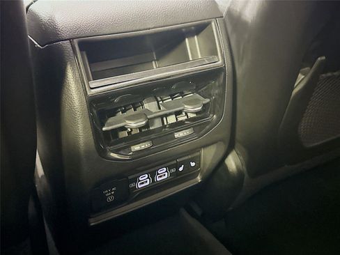 Used 2022 Jeep Grand Cherokee Limited 4xe w/ Luxury Tech Group II image 20