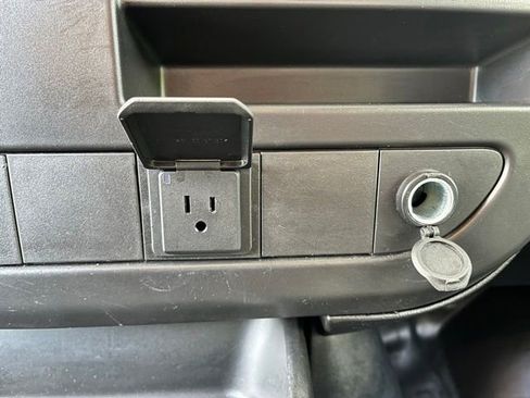 Used 2025 GMC Savana 2500 w/ Driver Convenience Package RWD image 32