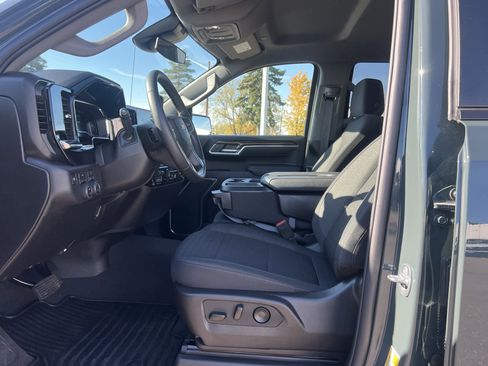 Certified 2025 Chevrolet Silverado 1500 LT image 15