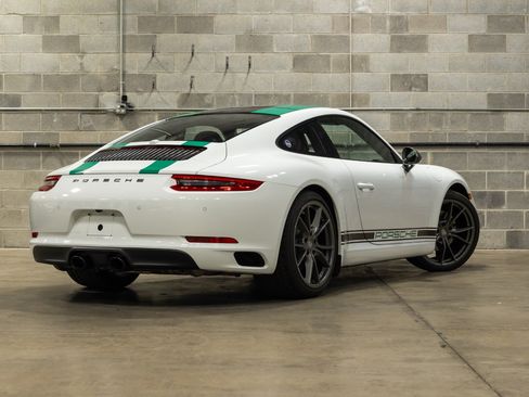 Used 2019 Porsche 911 Carrera T RWD image 7