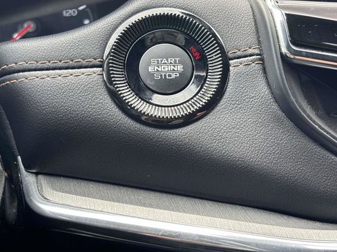 Used 2022 Jeep Compass Limited image 25