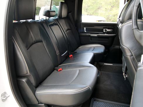 Used 2018 RAM 1500 Limited AWD/4WD image 42