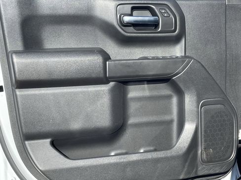 Used 2025 Chevrolet Silverado 1500 Custom Trail Boss image 21