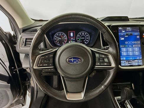 Used 2023 Subaru Ascent Limited image 11