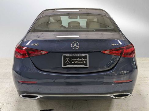 Used 2025 Mercedes-Benz C 300 4MATIC Sedan image 5