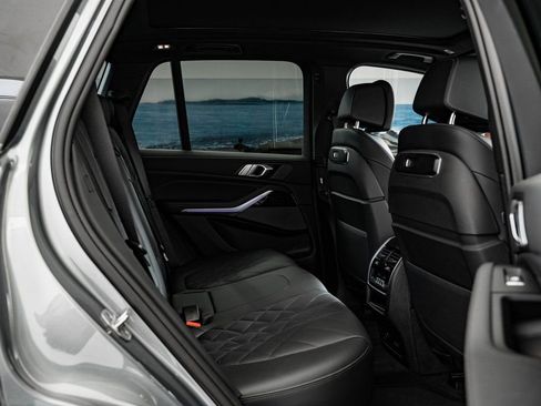 Certified 2025 BMW X5 xDrive40i w/ Climate Comfort Package image 46