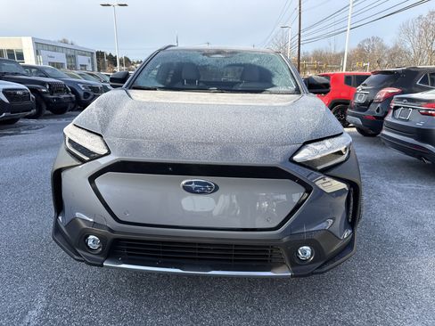 Used 2024 Subaru Solterra Limited image 2