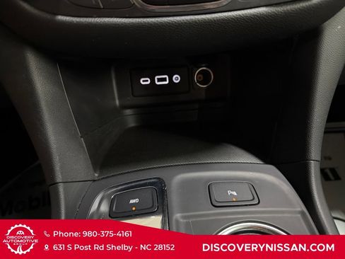 Used 2024 Chevrolet Equinox LT AWD/4WD image 22