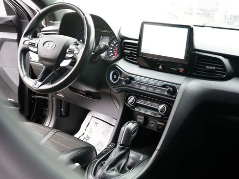 Used 2022 Hyundai Veloster N Base image 14