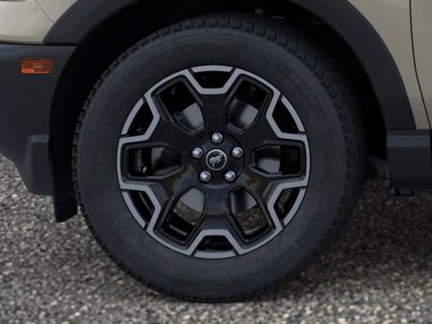 New 2025 Ford Bronco Sport Outer Banks w/ Outer Banks Tech Package+ AWD/4WD image 19