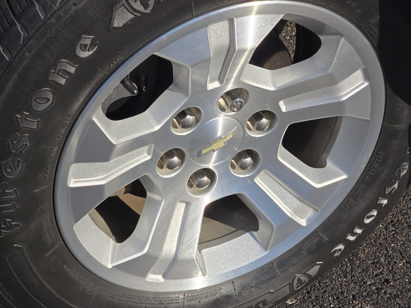 Certified 2018 Chevrolet Silverado 1500 LT w/ All Star Edition AWD/4WD image 16
