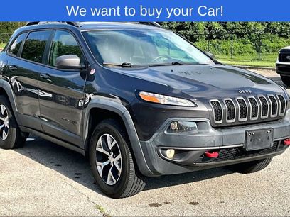 Used 2016 Jeep Cherokee Trailhawk w/ Comfort/Convenience Group