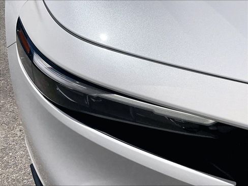 Used 2023 Honda Accord EX image 27