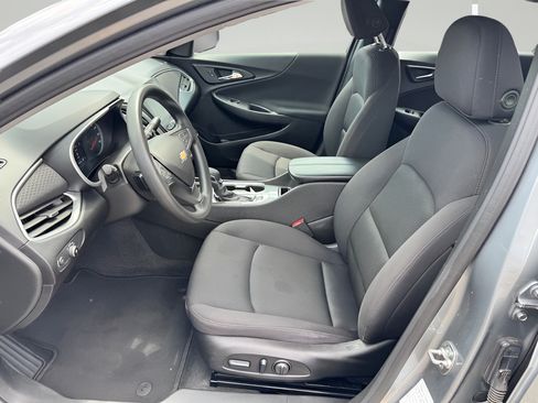 Used 2024 Chevrolet Malibu LT FWD image 23