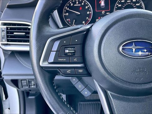 Used 2021 Subaru Outback Limited image 42