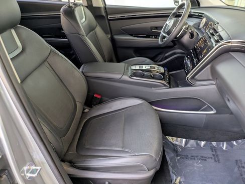 Used 2022 Hyundai Tucson Limited AWD/4WD image 27