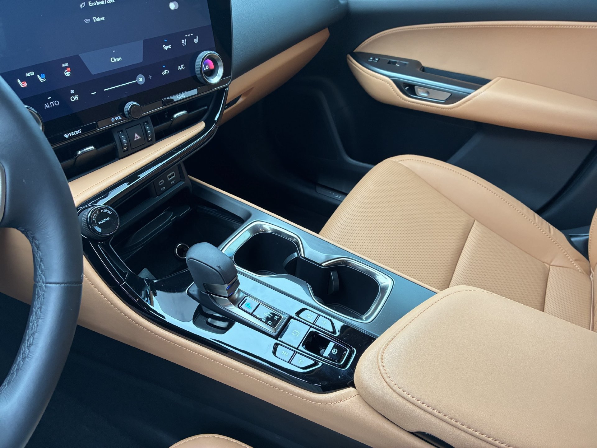Used 2025 Lexus NX 350 AWD w/ Cold Area Package image 25