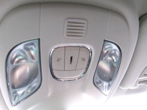 Used 2019 Jeep Compass Latitude w/ Popular Equipment Group image 29