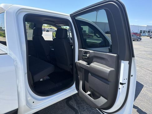New 2026 Chevrolet Silverado 2500 Custom w/ Custom Value Package AWD/4WD image 23